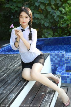 有翡