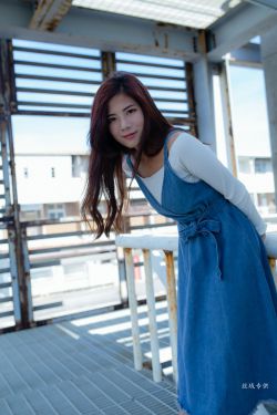 邻家美人